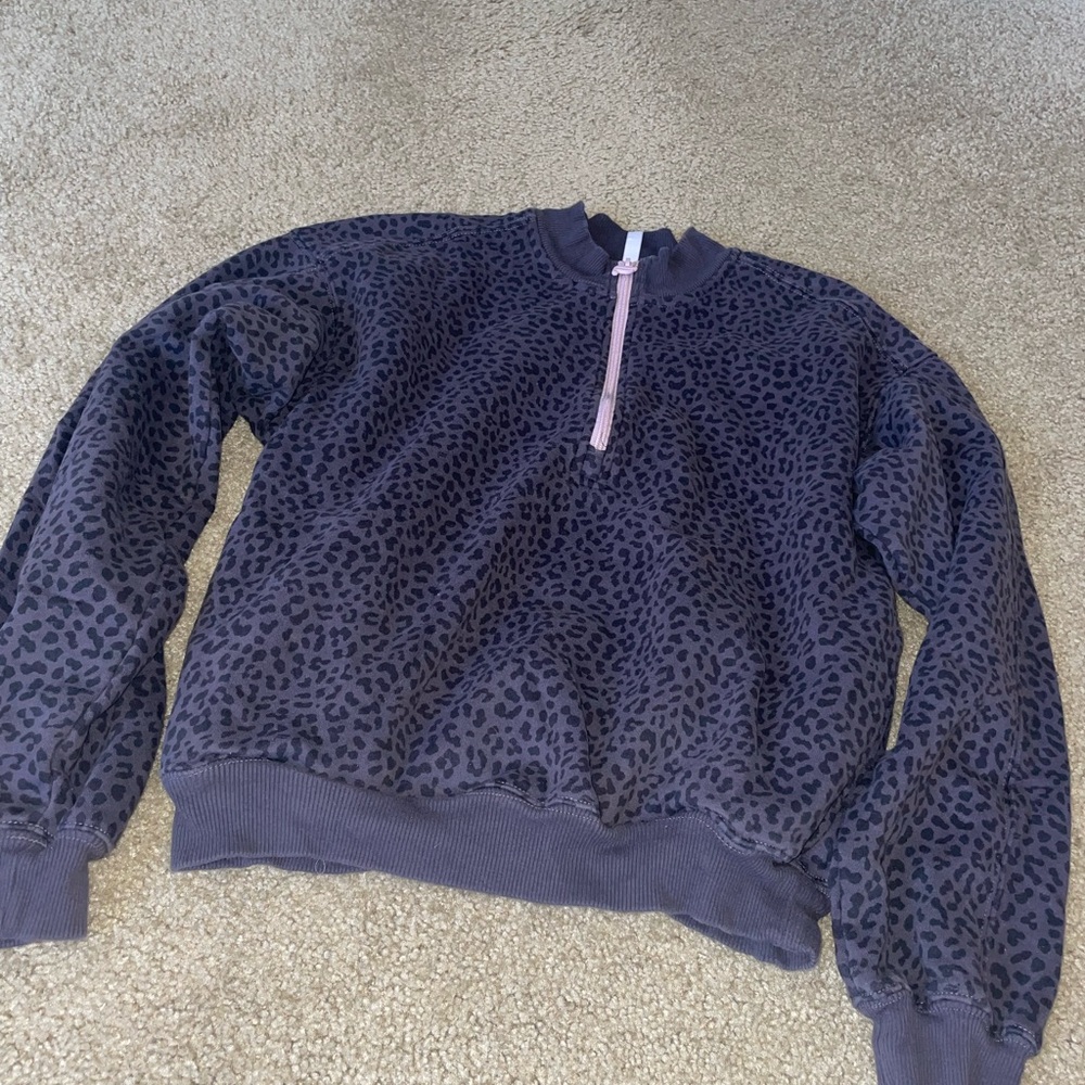 Fabletics jacket zips in front